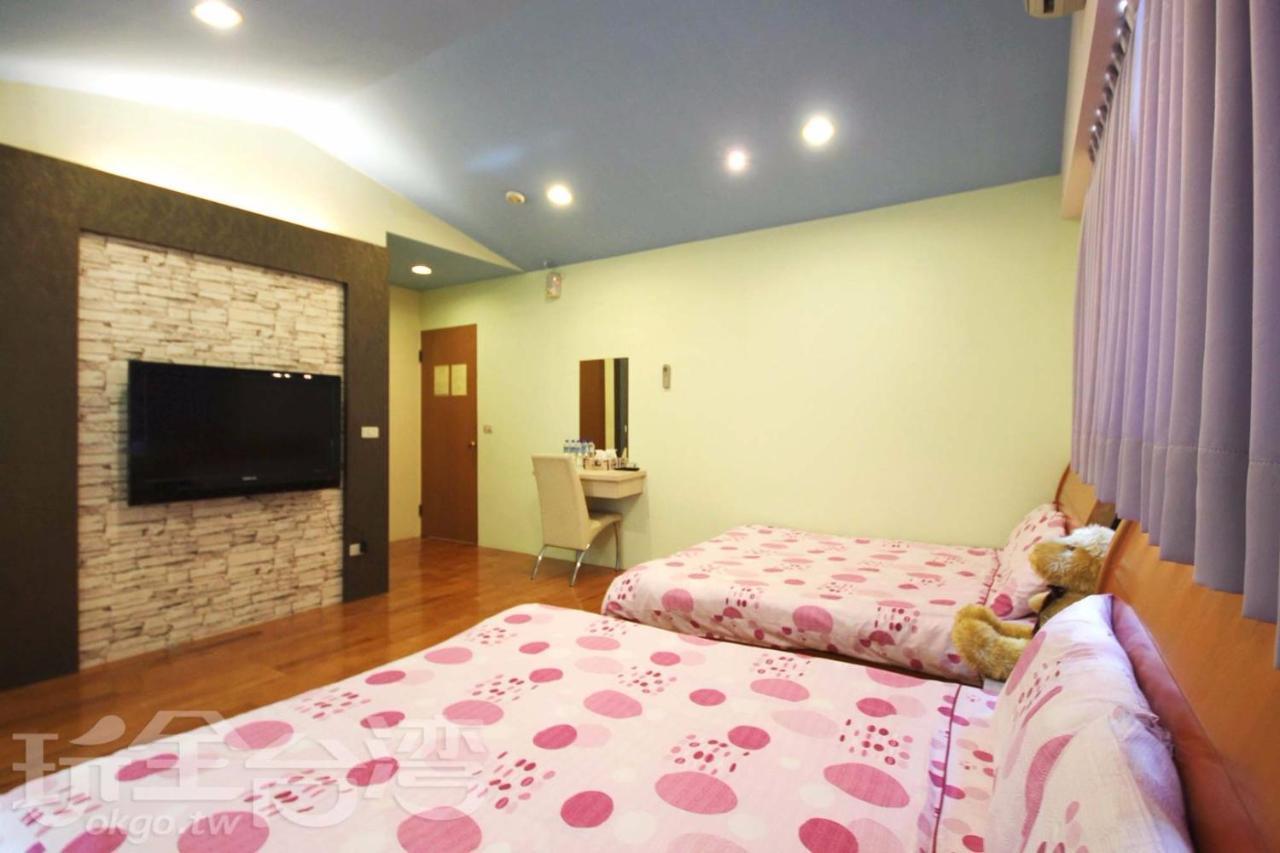 Chong Er Ya She Homestay Jiji Εξωτερικό φωτογραφία
