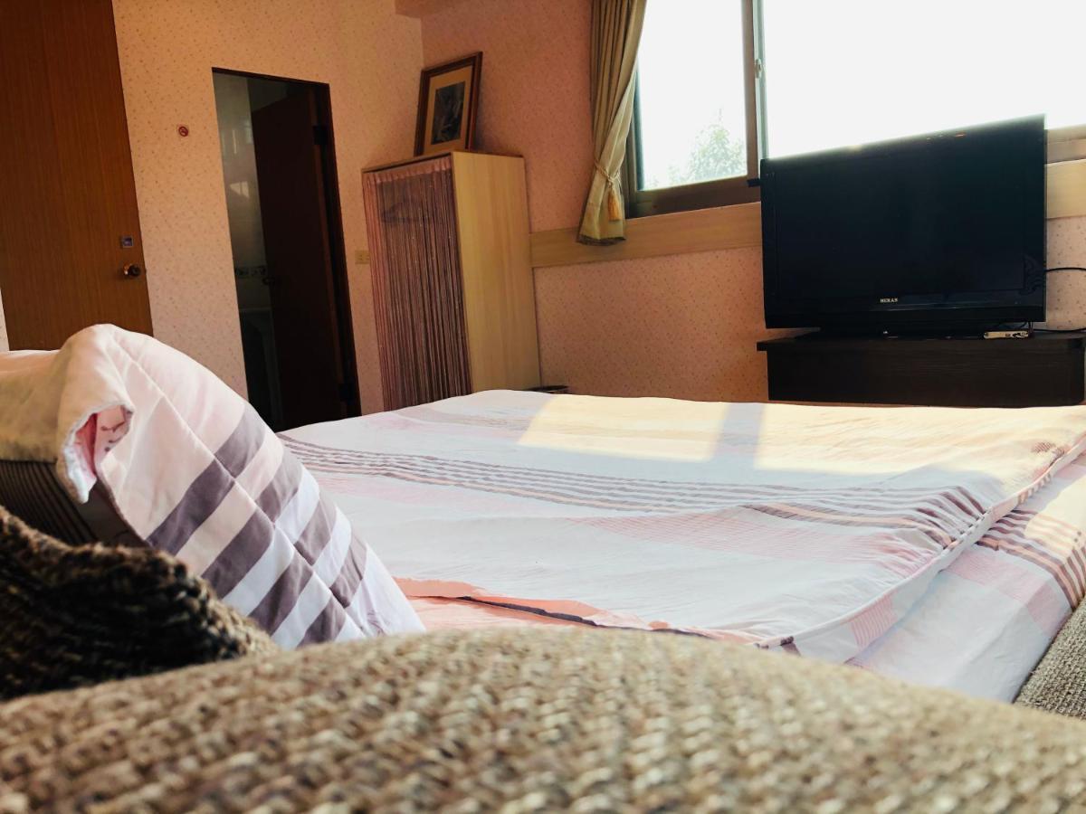 Chong Er Ya She Homestay Jiji Εξωτερικό φωτογραφία